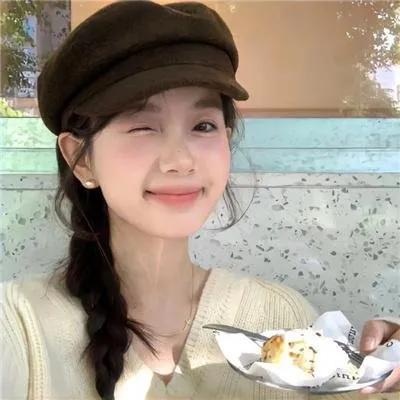 【真实绝症改编】《余命10年》小松菜奈坂口健太郎：得知自己只剩十年寿命，她决定不谈恋爱，却偏偏遇见了他
